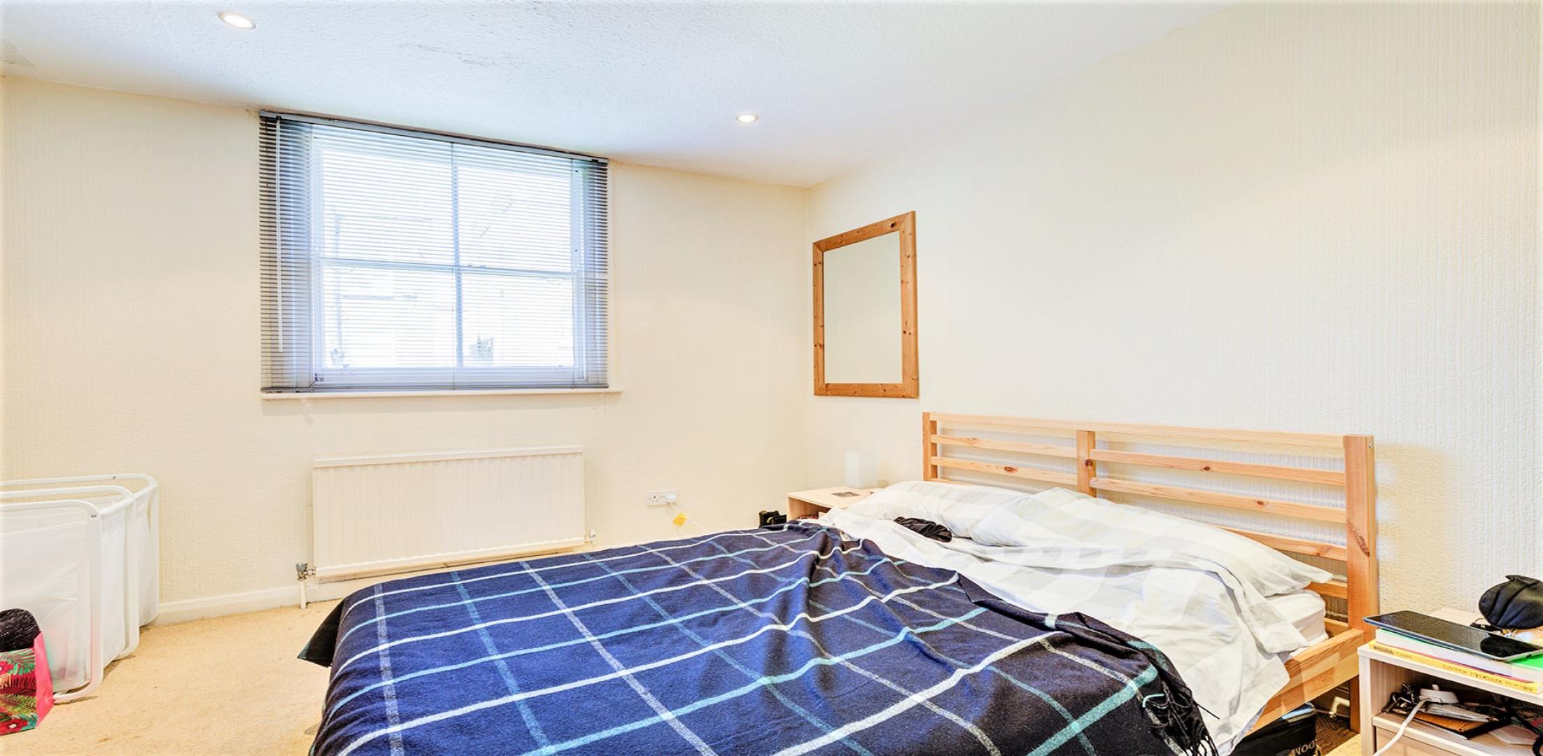 			2 Bedroom, 1 bath, 1 reception Flat			 Gascony Avenue, West Hampstead